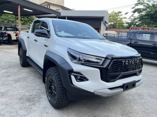 2025 TOYOTA HILUX GR  WIDE TRACK