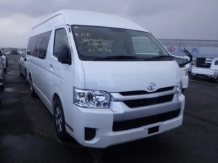 2024 TOYOTA HIACE COMMUTER GL 14-SEATS
