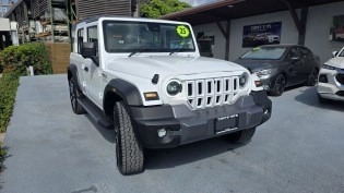 2025 MAHINDRA THAR ROXX