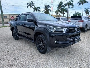2025 TOYOTA HILUX BLACK EDITION 2025 TOYOTA HILUX BLACK EDITION