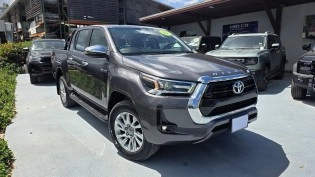 2023 TOYOTA HILUX 4X4