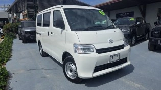 2025 TOYOTA TOWNACE VAN