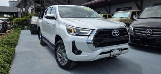 2026 TOYOTA HILUX 4WD-W/RACK