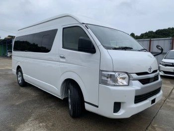 2024 TOYOTA HIACE COMMUTER