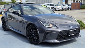 2023 TOYOTA GR86 RZ