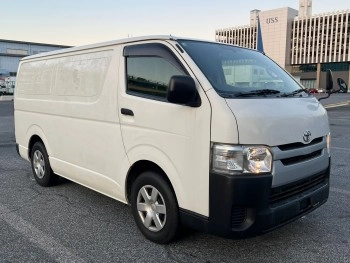 2017 TOYOTA HIACE PANEL/FREEZER