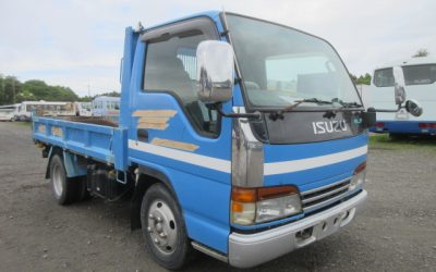 Isuzu Dump Truck - Exterior